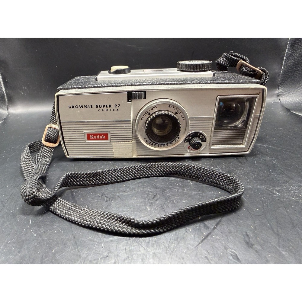 Kodak Brownie Super 27 Vintage Camera w/ Strap & Inserts – Untested